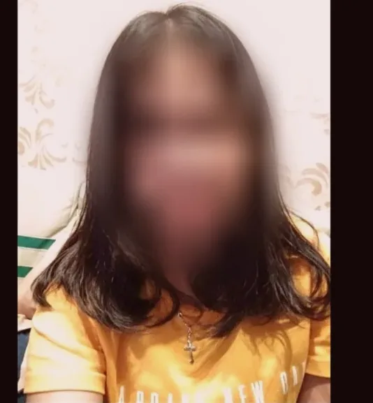 Annalena, 27