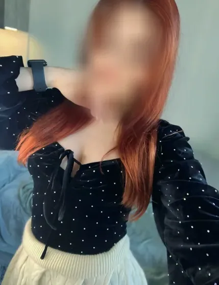 Fiona, 26