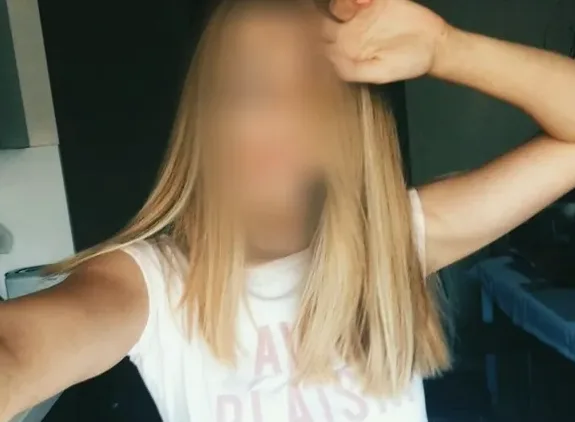 Laura, 28