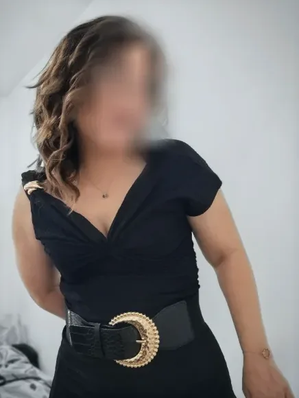 Lea, 38
