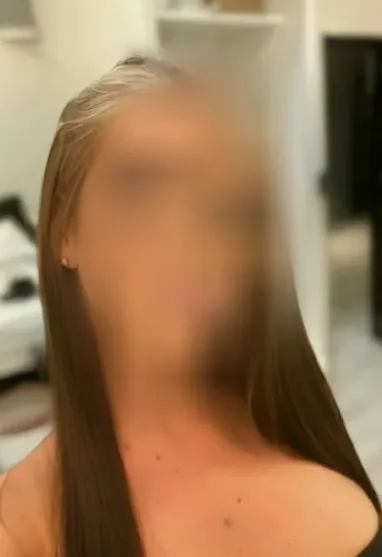 Pauline, 28