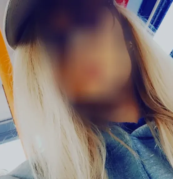 Pauline, 28