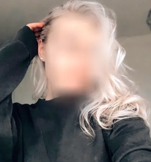 Tanja, 24