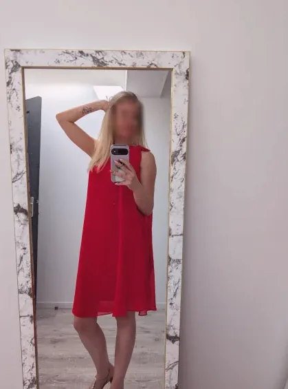 Thea, 30